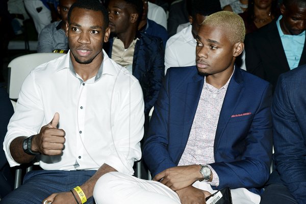 Rudolph Brown/Photographer<\n>Yohan Blake, (left) chat with Warren Wier at the Unveiling of Usain Bolt statue at the National Stadium on Sunday, December 3, 2017 *** Local Caption *** @Normal:Yohan Blake (left) has the full attention of Warren Weir at Sunday’s unveiling.
