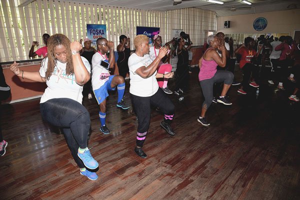 Lionel Rookwood/PhotographerThe Gleaner's Fit 4 Life event with Body By Kurt - FitMix - 3-The-Hard-Way - at 23 Haining Road, New Kingston on Saturday, October 28, 2017.  *** Local Caption *** Lionel Rookwood/PhotographerParticipants in The Gleaner's Fit 4 Life event with Body By Kurt - FitMix - 3-The-Hard-Way - at 23 Haining Road, New Kingston on Saturday, October 28, 2017.