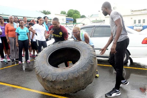 Lionel Rookwood/PhotographerThe Gleaner's Fit 4 Life event at FLOW Flex Gym, FLOW headquarters, 2-6 Carlton Crescent, Saturday, December 9, 2017.