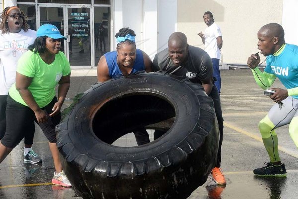 Lionel Rookwood/PhotographerThe Gleaner's Fit 4 Life event at FLOW Flex Gym, FLOW headquarters, 2-6 Carlton Crescent, Saturday, December 9, 2017.