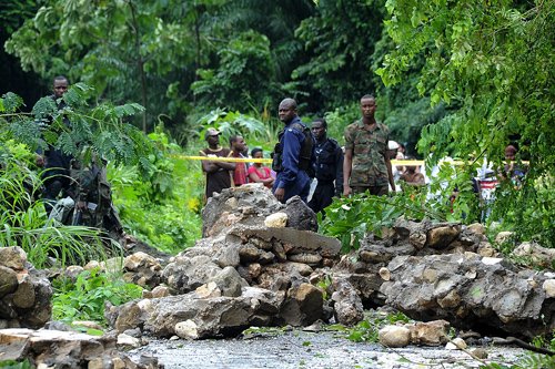 Ian Allen/Photographer
Scene where stone wall collapsed on a hut killing three men in Norbrook area of Upper St. Andrew on wednesday night.
