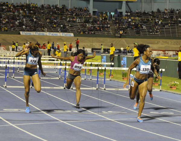 Gladstone Taylor / Photographer

Tiffany Porter (130) places first in womens 100m hurdles

jamaica invitationals