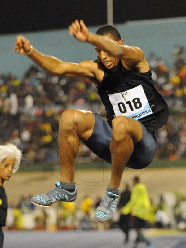 Ian Allen/Staff Photographer
Jamaica Invitational 2014 Track and Field Meet at the National Stadium.