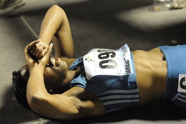 Gladstone Taylor / Photographer

Francene McCorory places first in the womens 400m Dash at the jamaica invitational