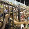 Gladstone Taylor / Photographer

Shelly Ann Fraser Pryce shares a moment with her adoring fans at the jamaica invitational