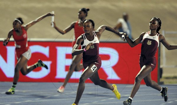 Ian Allen/Staff Photographer
Jamaica Invitational 2014 Track and Field Meet at the National Stadium.