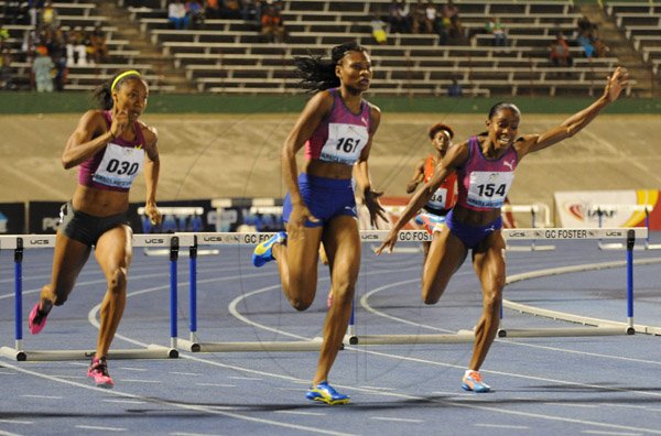 Ian Allen/Staff Photographer
Jamaica Invitational 2014 Track and Field Meet at the National Stadium.