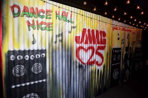 Lionel Rookwood/Photographer<\n>Zinc Fence!JMMB celebrates 25 years with street dance.