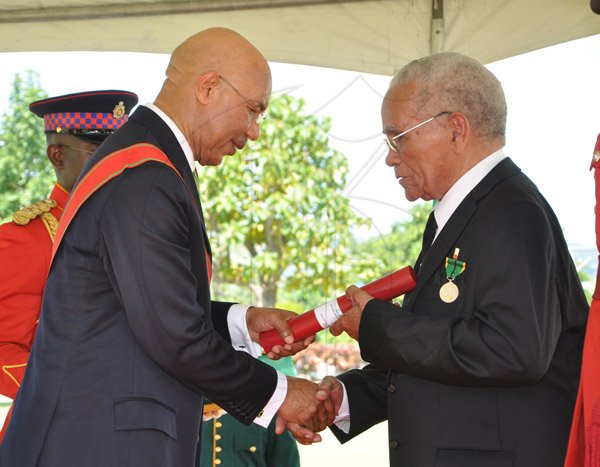 Jermaine Barnaby/Photographer
Heroes Day honourees at Kings House on Monday October 21, 2013.