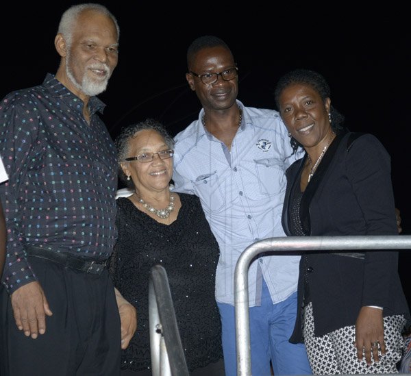 Gladstone Taylor / Photographer

from left: K.D Knight, Ambassador Elinor Felix, Sheldon Daley (Ministry of Youth and Culture and Pamela Redwood

Fireworks on the waterfront 2014 at Ocean Boulevard, Kingston