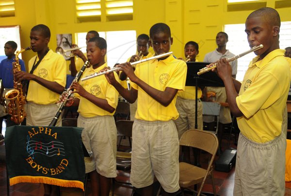 Gladstone Taylor / Photographer

Royal Philharmonic Orchestra visits Alpha boys home yesterday morning