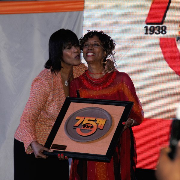 Winston Sill/Freelance Photographer
The Peioles National Party (PNP) 75th Anniversary National Gala and Awards Ceremony, held at Caymanas Golf Club, St. Catherine on Tuesday night September 17, 2013. Here are Prime Minister-Miller (left); and Beverly Manley Duncan (right).