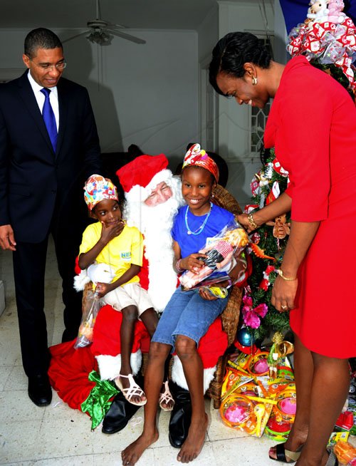 Winston Sill / Freelance Photographer
Prime Minister Andrew Holness and wife Juliet host Children Christmas Treat, held at Vale Royal, St. Andrew on Wednesday December 14, 2011.