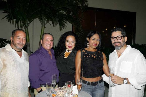 Janet SilveraFrom left: DeCameron Hotel's German dePombo; Silvestre Merlino, his wife Miguelina; Loadis Martinez; and Alvaro Duenas.             *** Local Caption *** Janet SilveraFrom left: DeCameron Hotel's German dePombo; Silvestre Merlino, his wife Miguelina; Loadis Martinez; and Alvaro Duenas.
