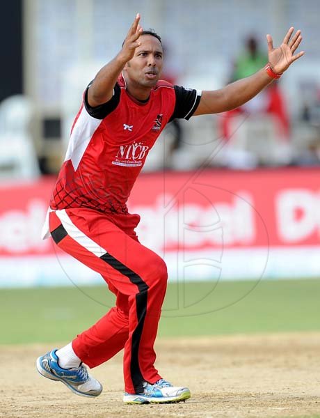 Ian Allen/Staff Photographer
Jamaica Tallawahs versus Trinidad Redsteel in CPL T/20 cricket at Sabina Park on Sunday.