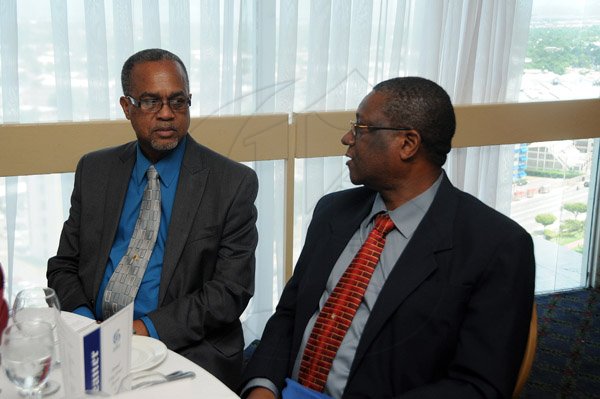 Gladstone Taylor / Photographer

Gleaner long service and pensioners award held at the Jamaica Pegasus yesterday afternoon