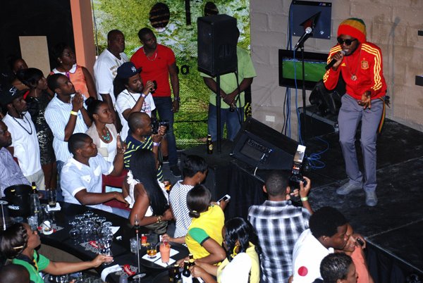 Colin Hamilton/Freelance Photographer
PAJ Veteran banquet held at Wray and Nephew on Wednesday December 5, 2012.