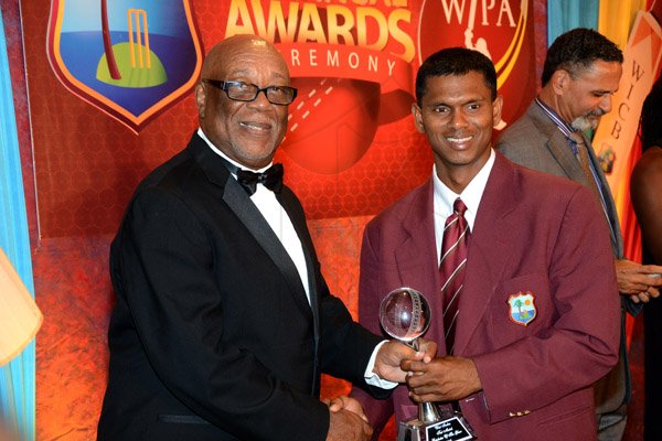 Winston Sill/Freelance Photographer
The West Indies Cricket Board Inc. (WICB) and The West Indies Players Association (WIPA) presents the WICB/WIPA 2nd Annual Awards Ceremony, held at the Jamaica Pegasus Hotel, New Kingston on Thursday night June 5, 2014. Here are Maurice Foster (left); and Shiv  Chanderpaul  (right).