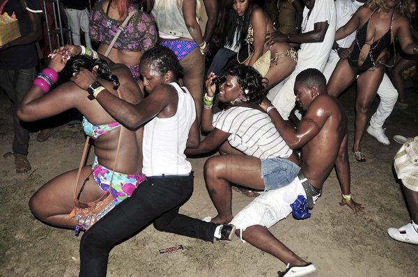 Sheena Gayle

Patrons enjoying the vibe at ATI’s Naked party.