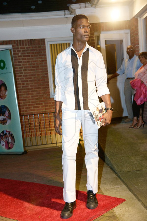 Gladstone Taylor / Photographer

Children of Jamaica Outreach (COJO) charity event held in queens new york on saturday the 21st 2014 consisting of a garden party, Fashion Show, Raffle and an Auction *** Local Caption *** Gladstone Taylor / Photographer
D'Marsh