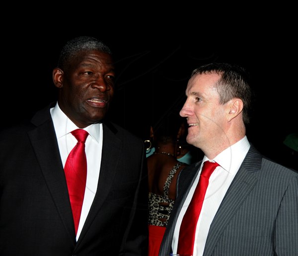 Winston Sill / Freelance Photographer
Digicel launch 4G Service. held at Victoria Pier, Ocean Boulevard on Monday night June 25,. 2012. Here are Owen Ellington (left), Commissioner of Poplice; and Mark Linehan (right).