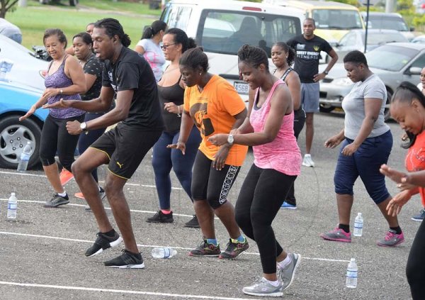 Lionel Rookwood/PhotographerThe Gleaner's Fit 4 Life boot camp with Sweet Energy Fitness Club at Jacaranda Homes in Inswood, St Catherine on Saturday, November 25, 2017