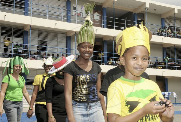 Gladstone Taylor / Photographer

Hat parade

Jamaica day celebrations at new providence primary school, barbican roard, kingston