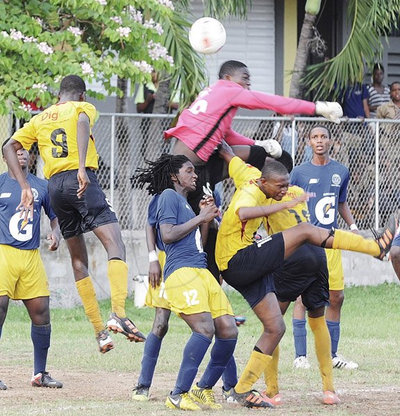 Ian Allen/Photographer
Ardenne High versus Staths in Manning Cup football at Ardenne High.