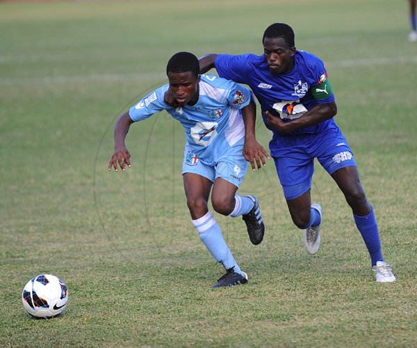 Ian Allen/Photographer
St.Georges College versus Cumberland High in Manning Cup Football at St.Georges College.