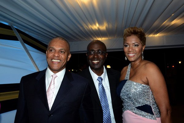 Winston Sill/Freelance Photographer
The RJR National Sportsman and Sportswoman of the Year 2014 Awards Ceremony, held at the Jamaica Pegasus Hotel, New Kingston on Friday night January 16, 2015. Here are Bancroft S. Gordon (left); Gary Allen (centre); and Yvette Gordon-Morrell (right).