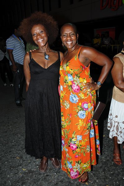 Winston Sill/Freelance Photographer
Style Week at Knutsford Boulevard on Sunday May 27, 2012. Here are Jiivanii Redmarks (left); and Dawn Davis (right).