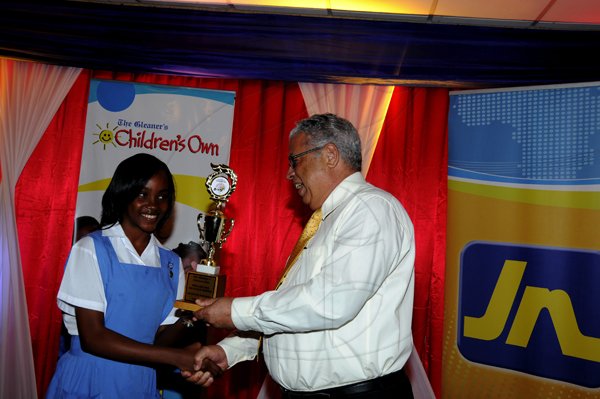 Winston Sill / Freelance Photographer
The Gleaner Spelling Bee 2012 Dinner, held at the Jamaica Pegasus Hotel, New Kingstonon Wednesday night February 1, 2012.