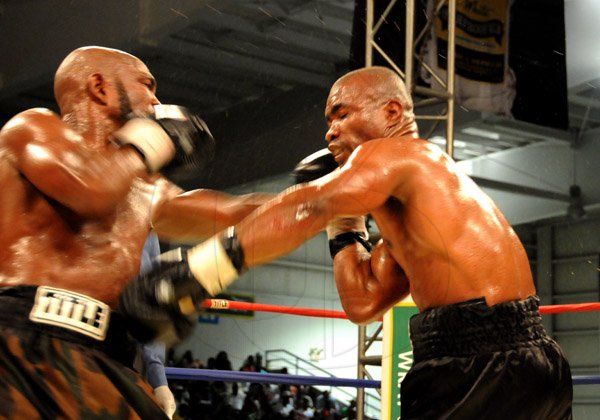 Winston Sill/Freelance Photographer
Wray and Nephew Contender Boxing Finals, held at the National Indoor Sports Centre (NISC), Stadium Complex on Wednesday night June 26, 2013.
